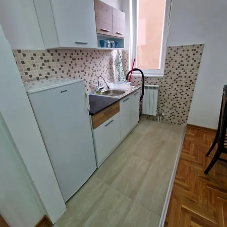Appartamento Tami Belgrado Esterno foto